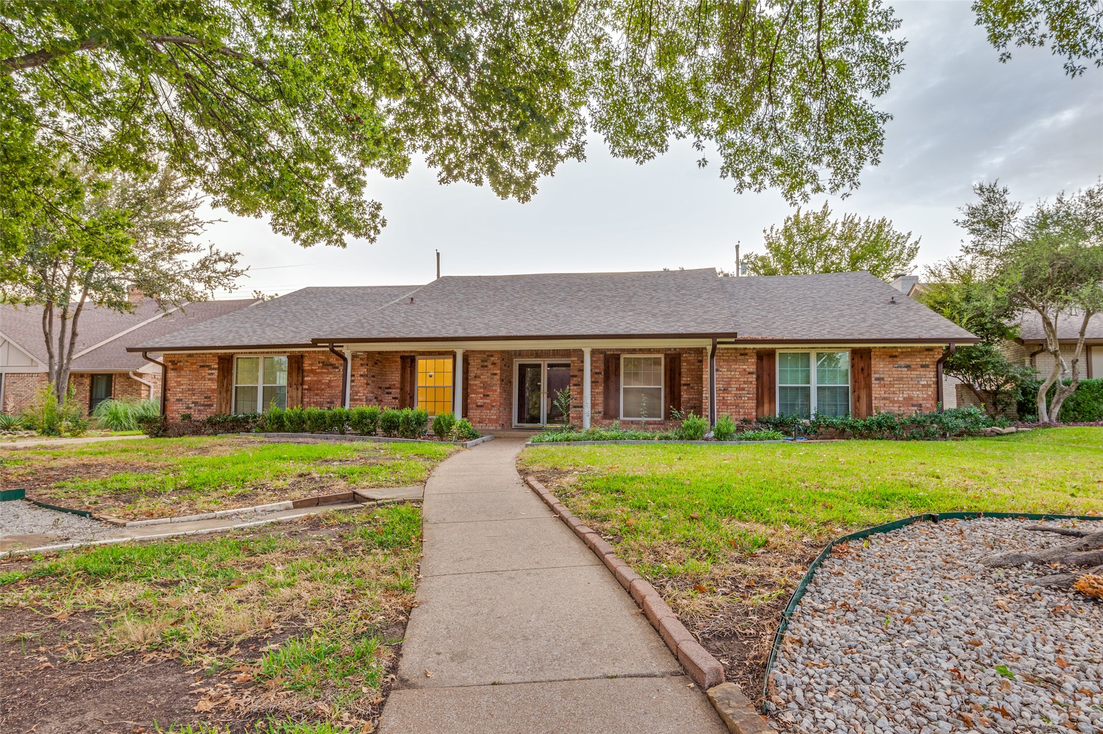 1317 Broadmoor Lane Irving TX 75061