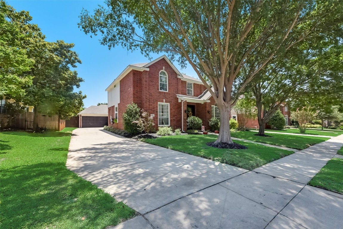 8432 Parkdale Drive North Richland Hills TX 76182