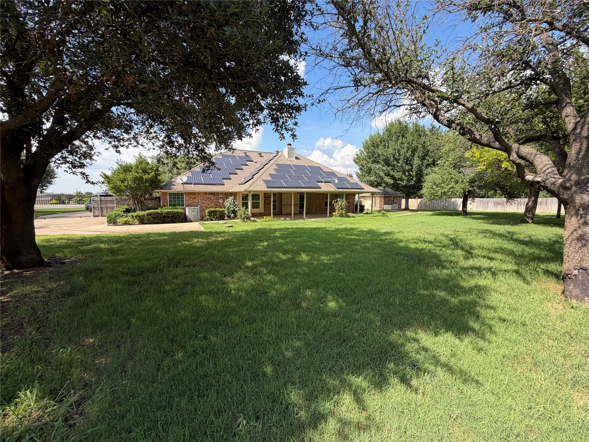 2117 Shorthorn Trail Crowley TX 76036