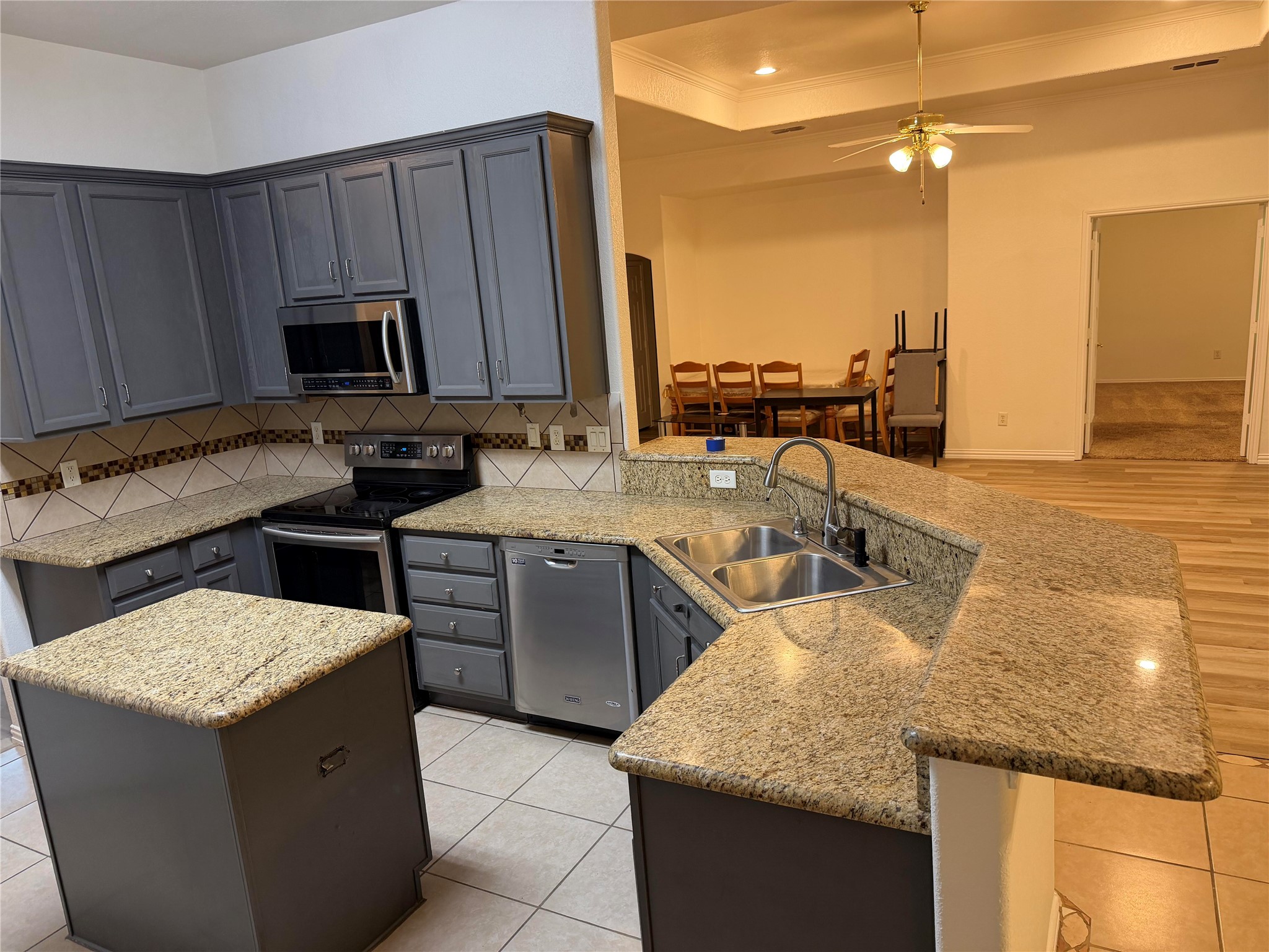 2117 Shorthorn Trail Crowley TX 76036