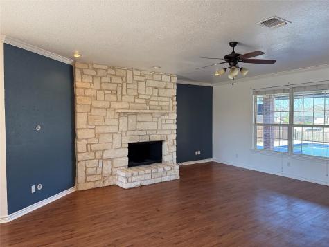 543 Islet Drive Runaway Bay TX 76426