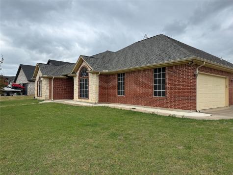 543 Islet Drive Runaway Bay TX 76426