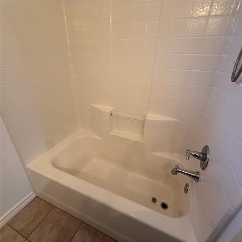 543 Islet Drive Runaway Bay TX 76426