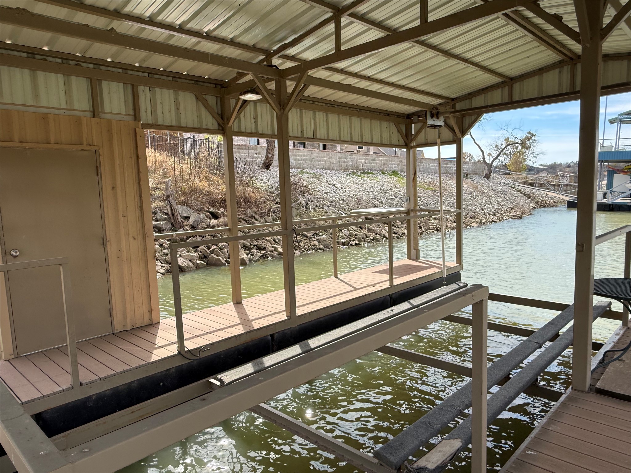 543 Islet Drive Runaway Bay TX 76426