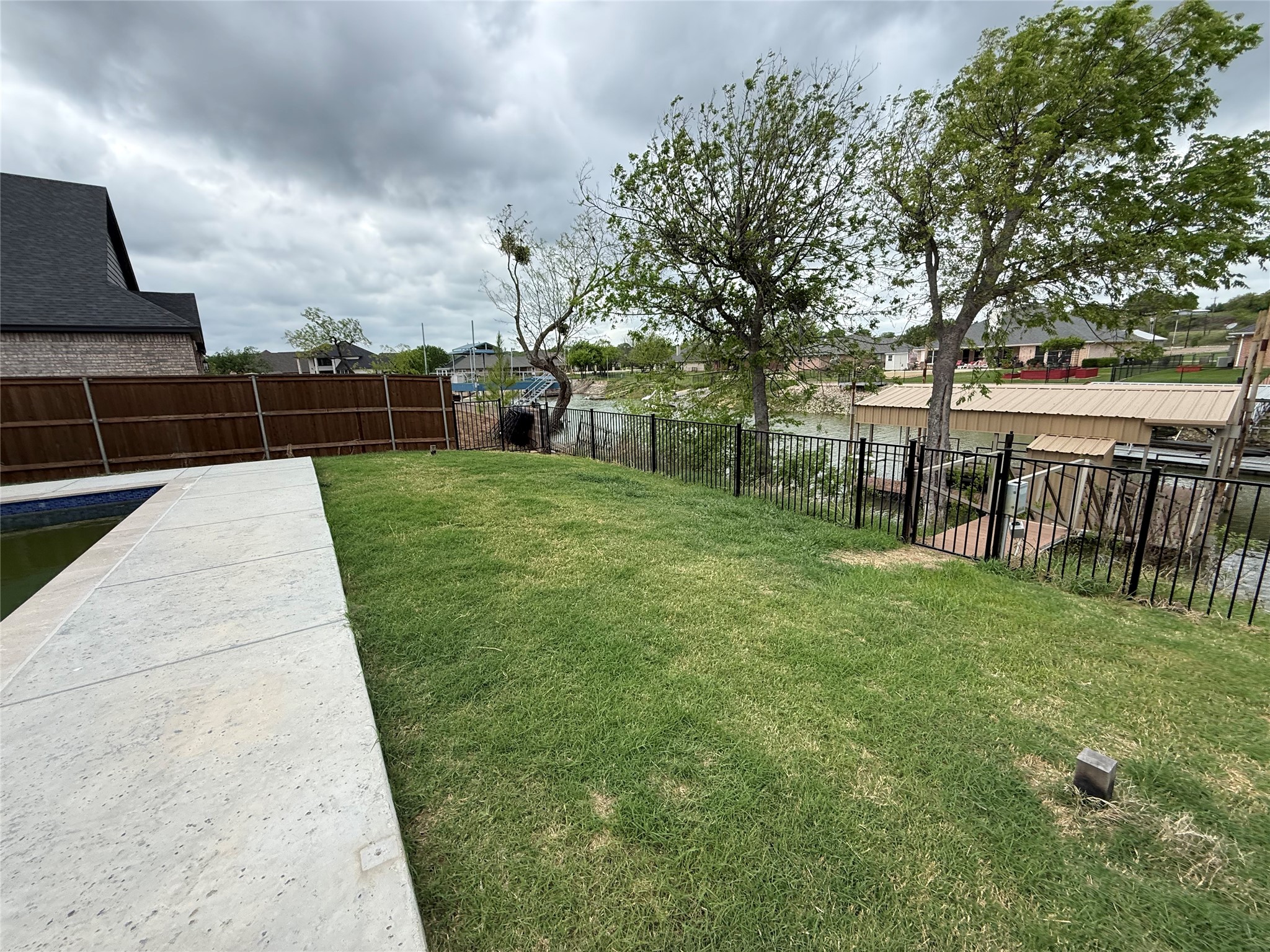 543 Islet Drive Runaway Bay TX 76426