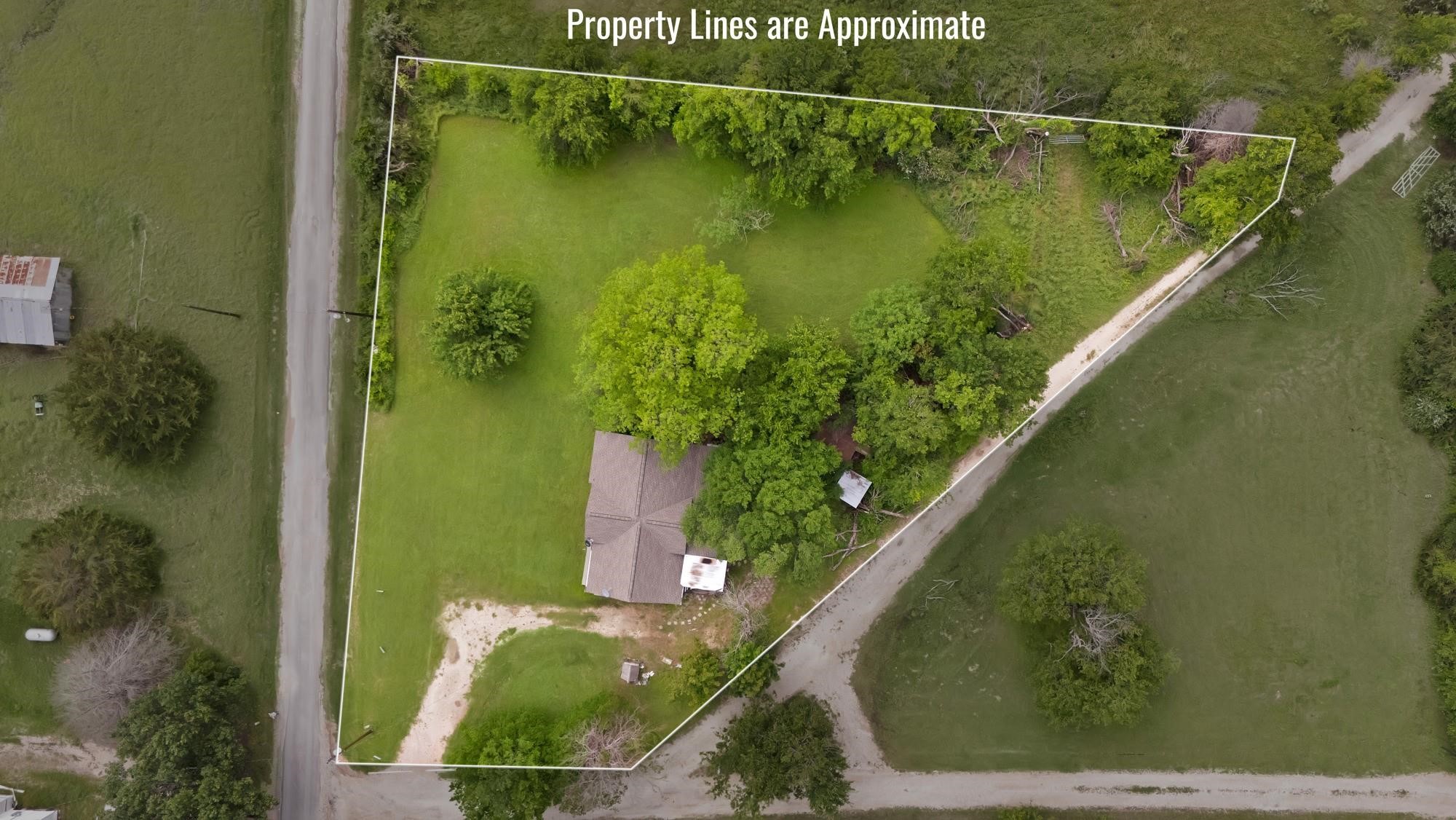 1402 County Road 1030 Corsicana TX 75110