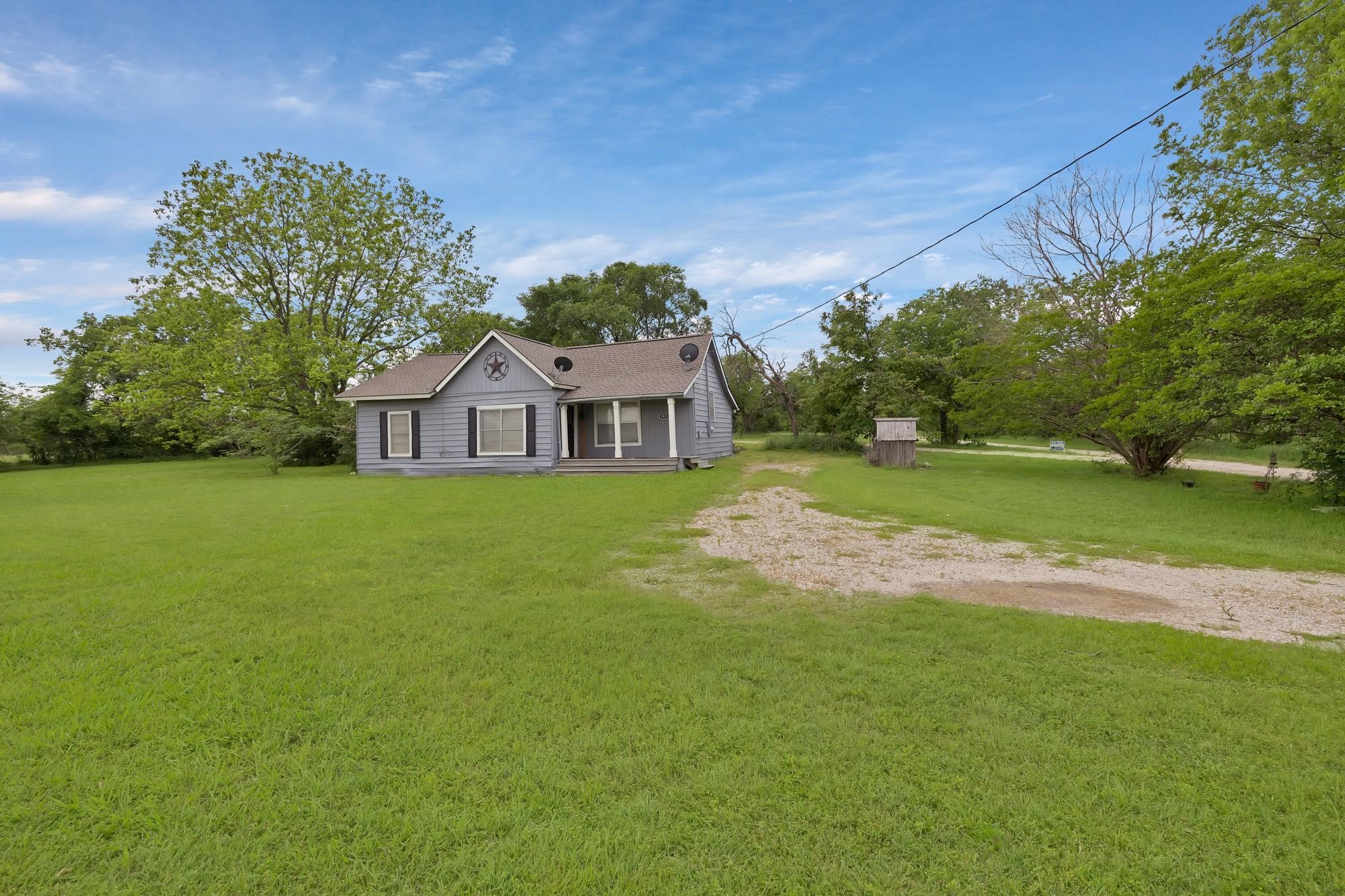 1402 County Road 1030 Corsicana TX 75110