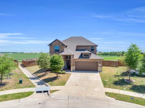 154 Colter Drive Waxahachie TX 75167