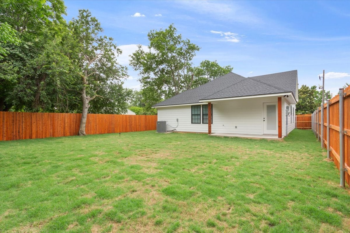924 Church Avenue Waco TX 76706