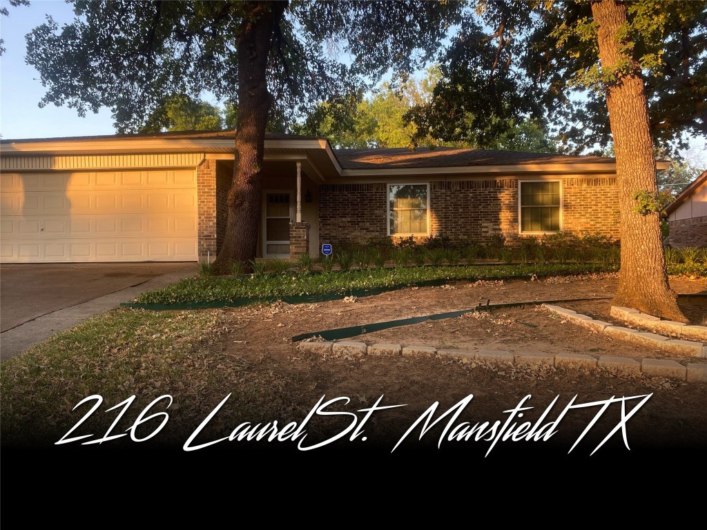 216 Laurel Street Mansfield TX 76063