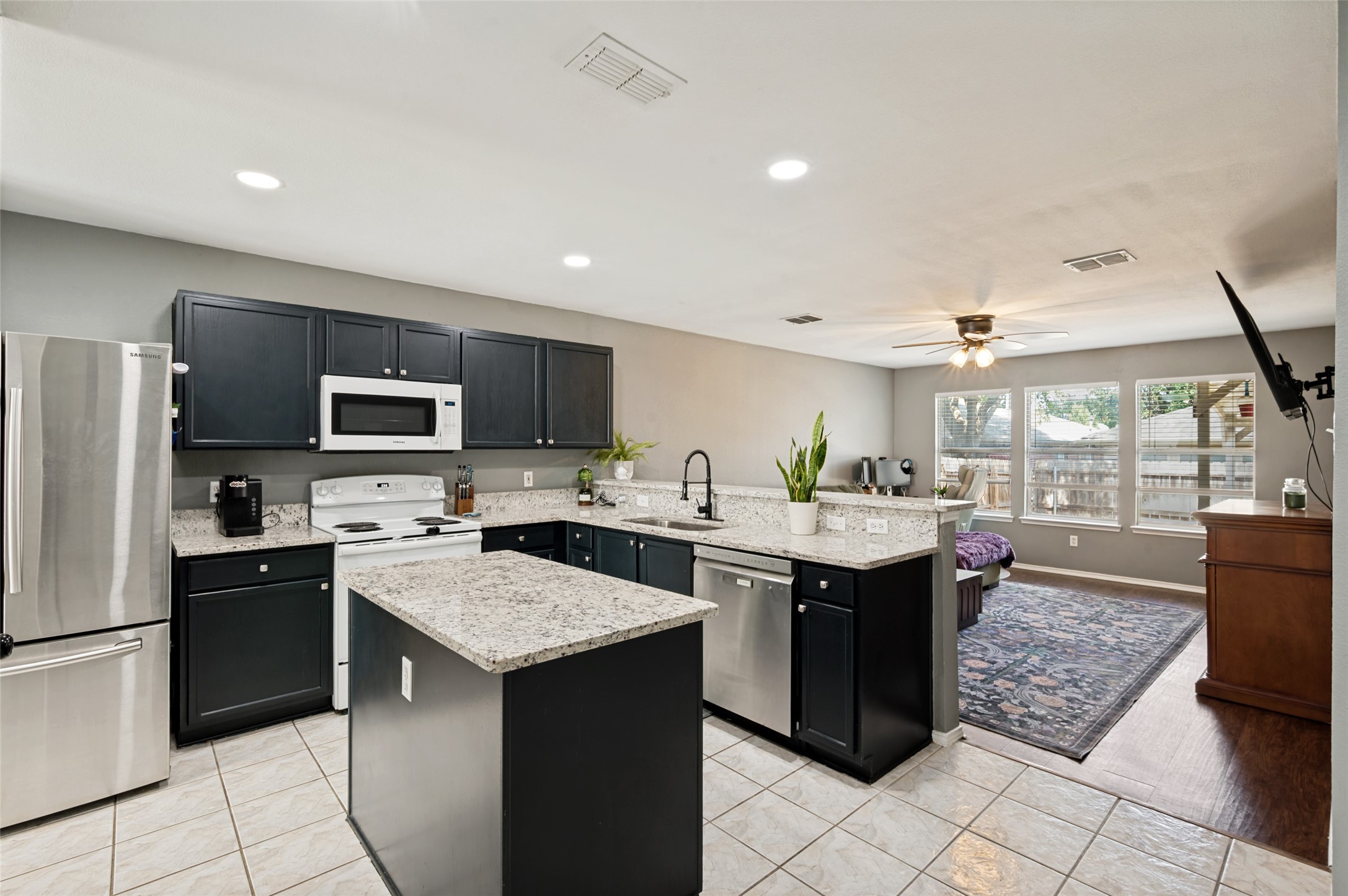 2224 Southway Denton TX 76207
