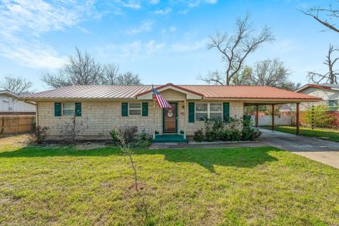 1080 W Park Street Stephenville TX 76401