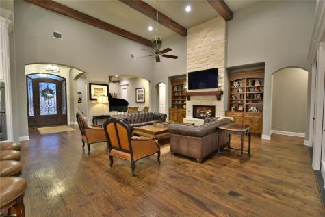 9403 King Air Drive Granbury TX 76049