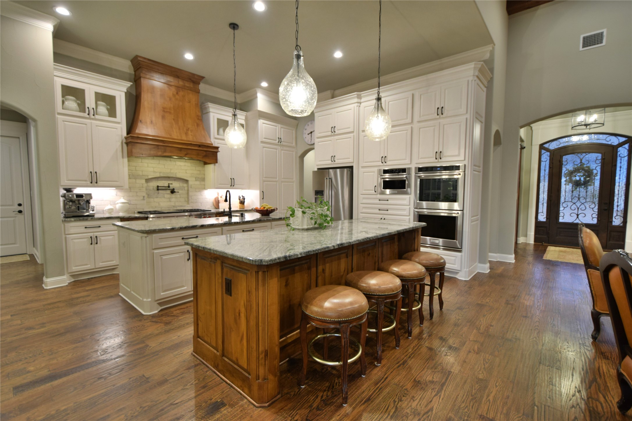 9403 King Air Drive Granbury TX 76049