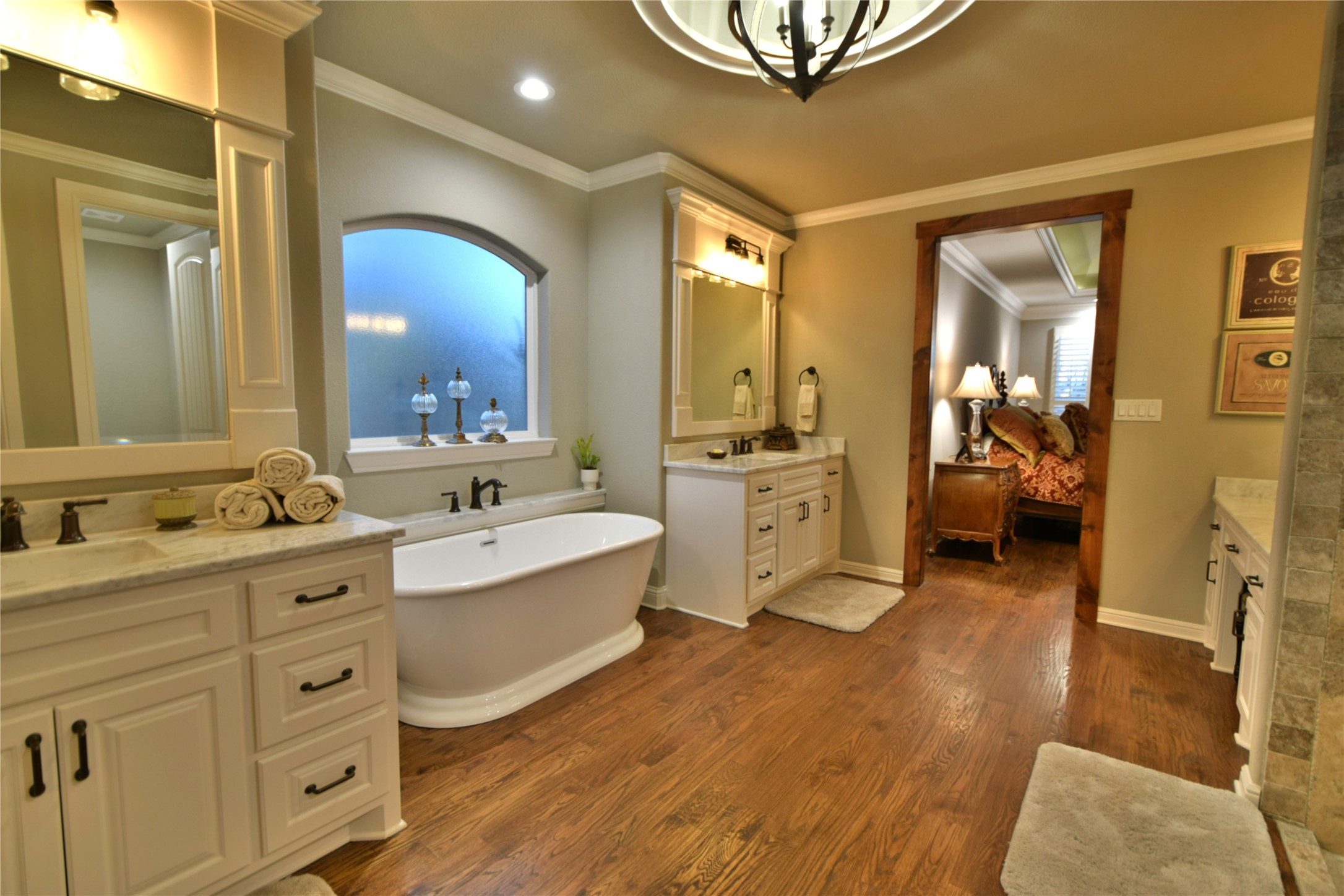 9403 King Air Drive Granbury TX 76049