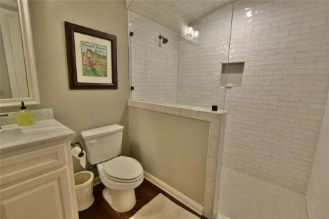 9403 King Air Drive Granbury TX 76049