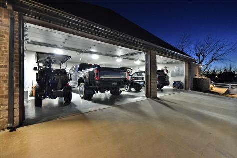 9403 King Air Drive Granbury TX 76049