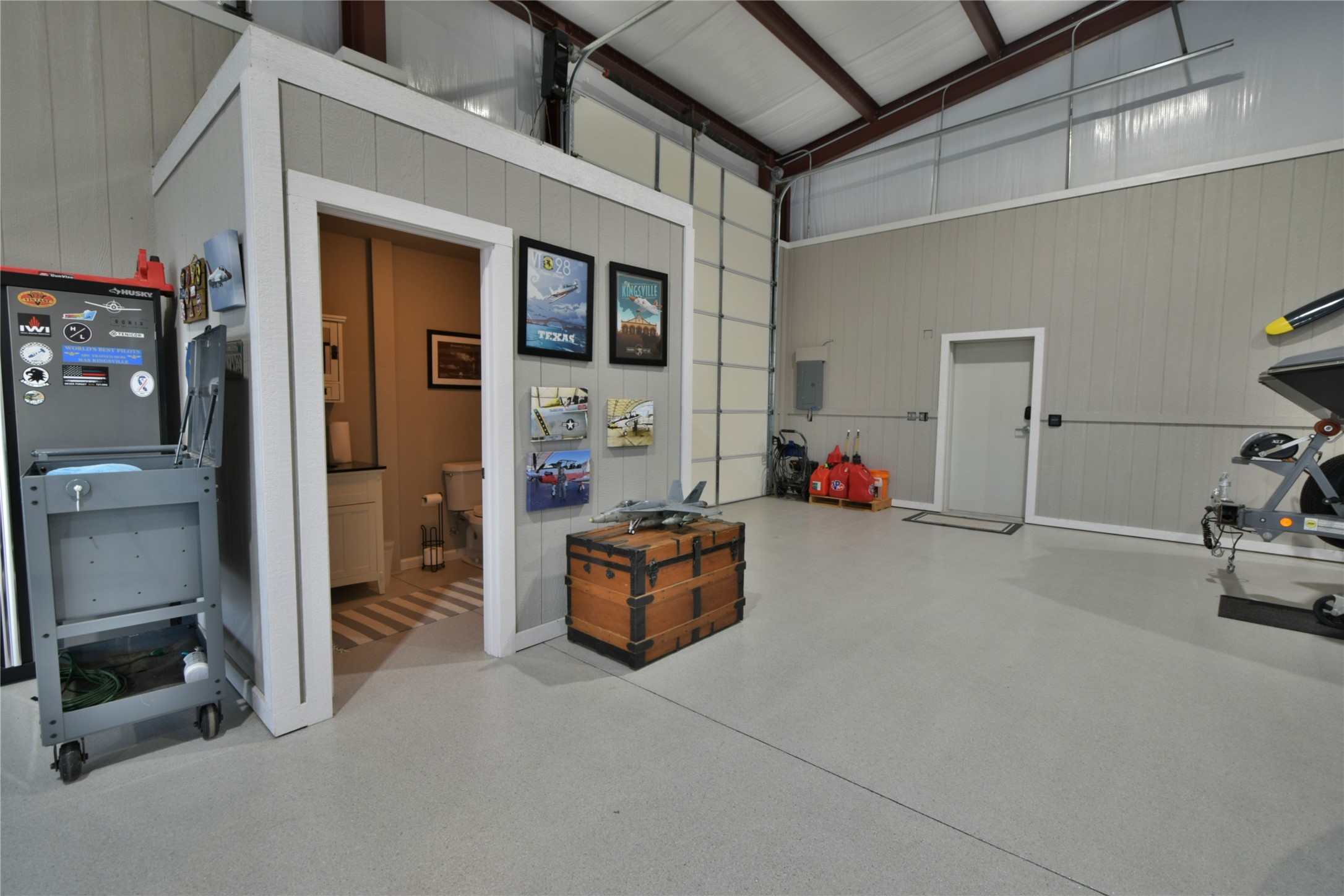 9403 King Air Drive Granbury TX 76049