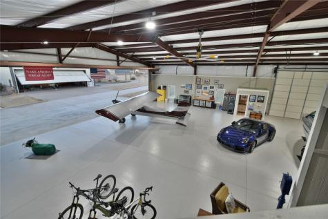 9403 King Air Drive Granbury TX 76049
