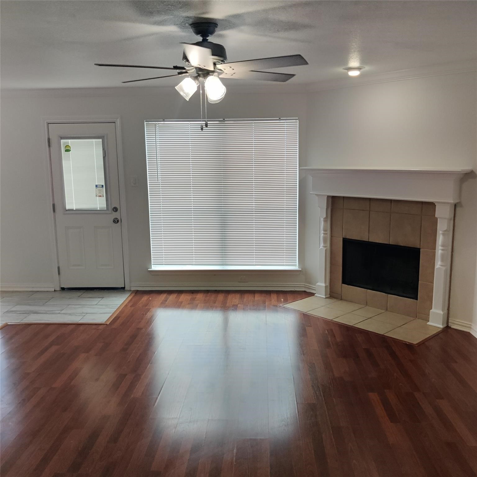 222 Chesterfield Circle Waxahachie TX 75165