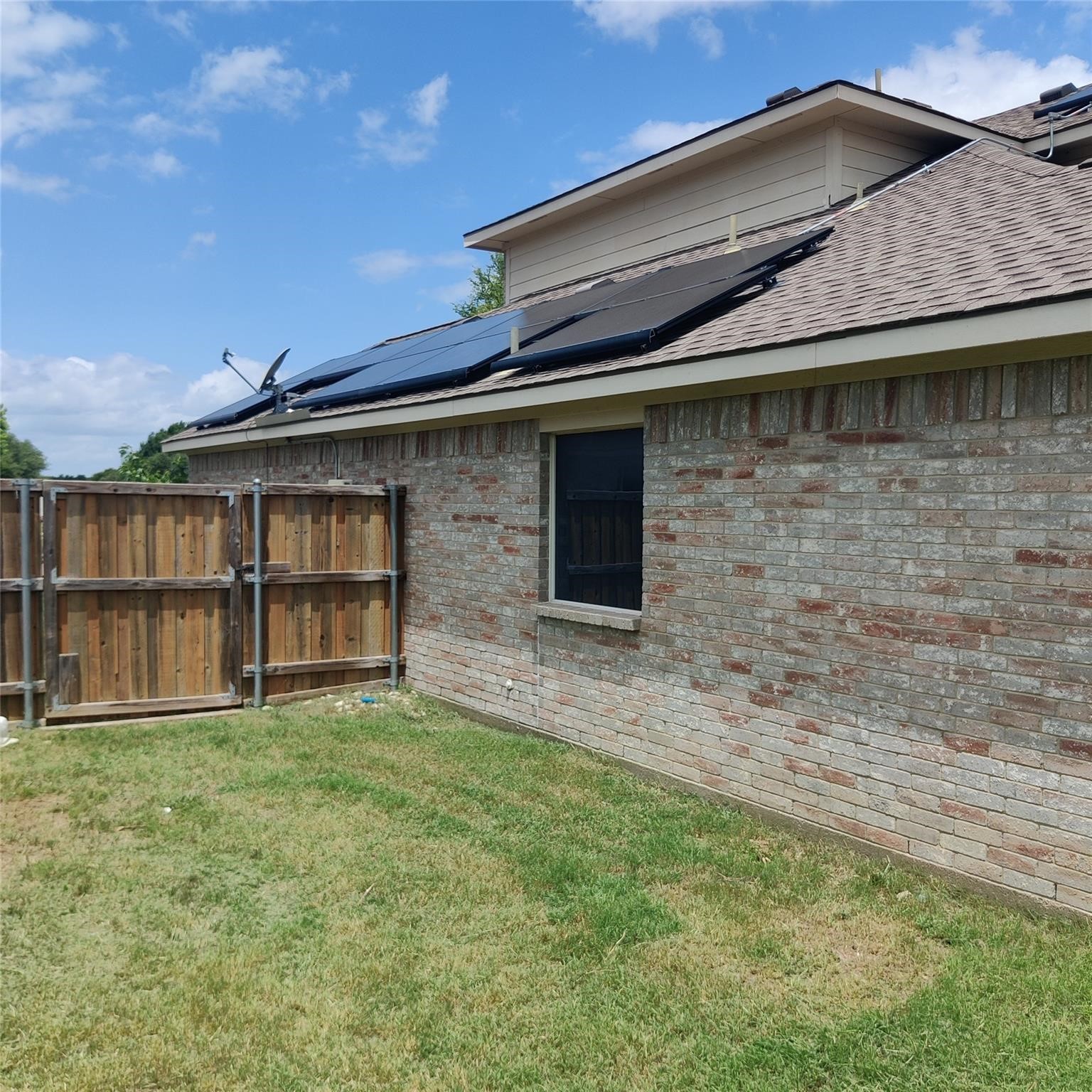 222 Chesterfield Circle Waxahachie TX 75165