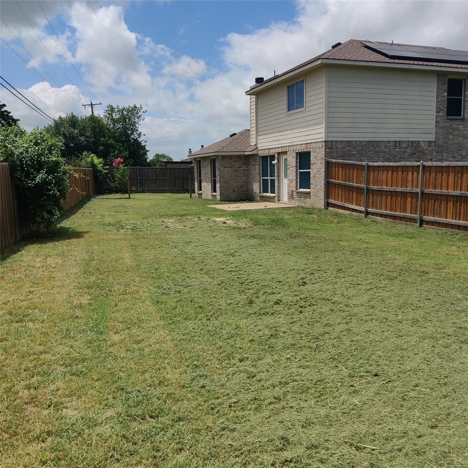 222 Chesterfield Circle Waxahachie TX 75165