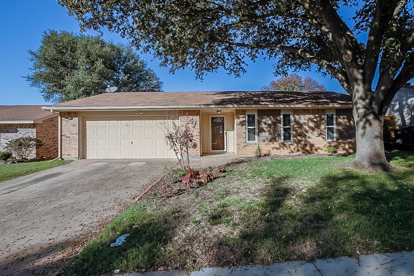 6021 Hillcrest Drive Watauga TX 76148