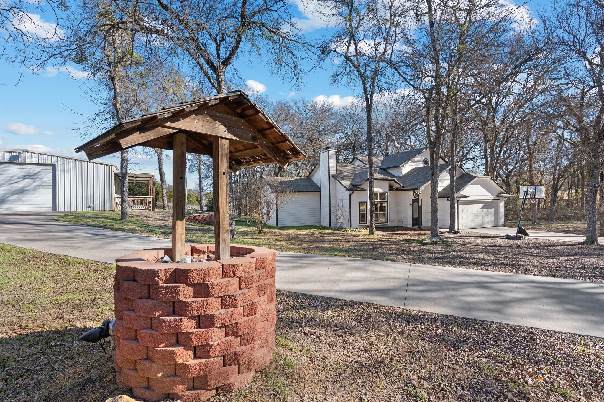 717 Mary Drive Weatherford TX 76085