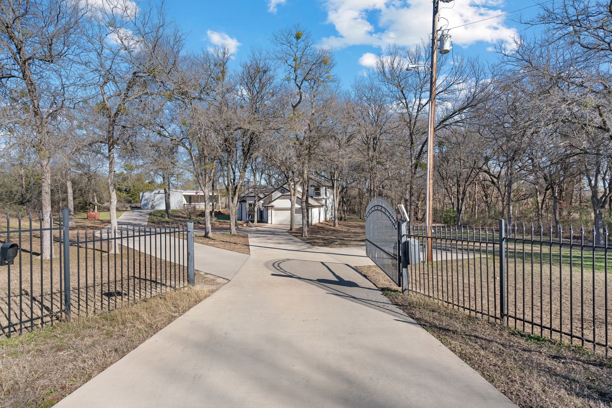 717 Mary Drive Weatherford TX 76085