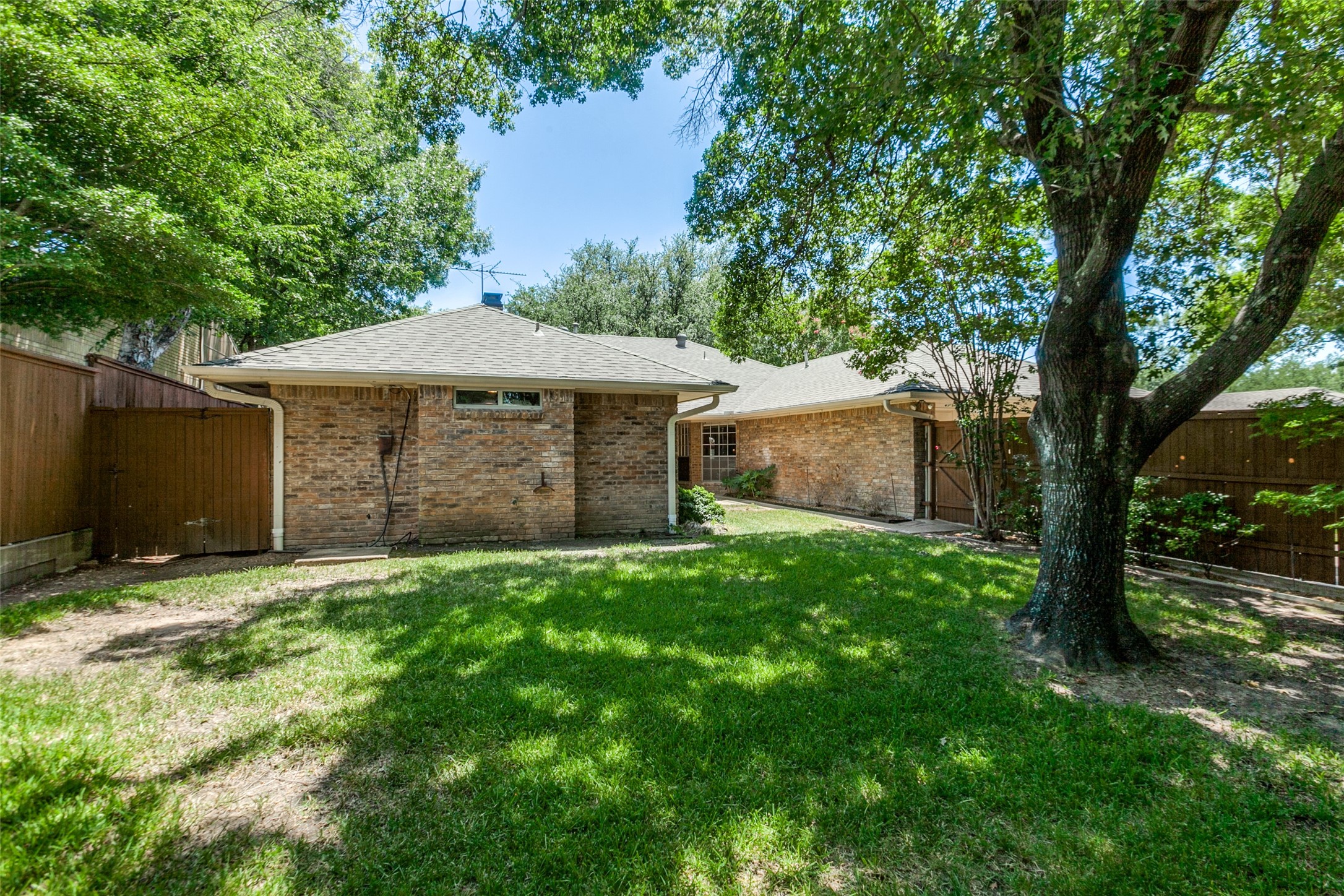 7109 Claybrook Drive Dallas TX 75231