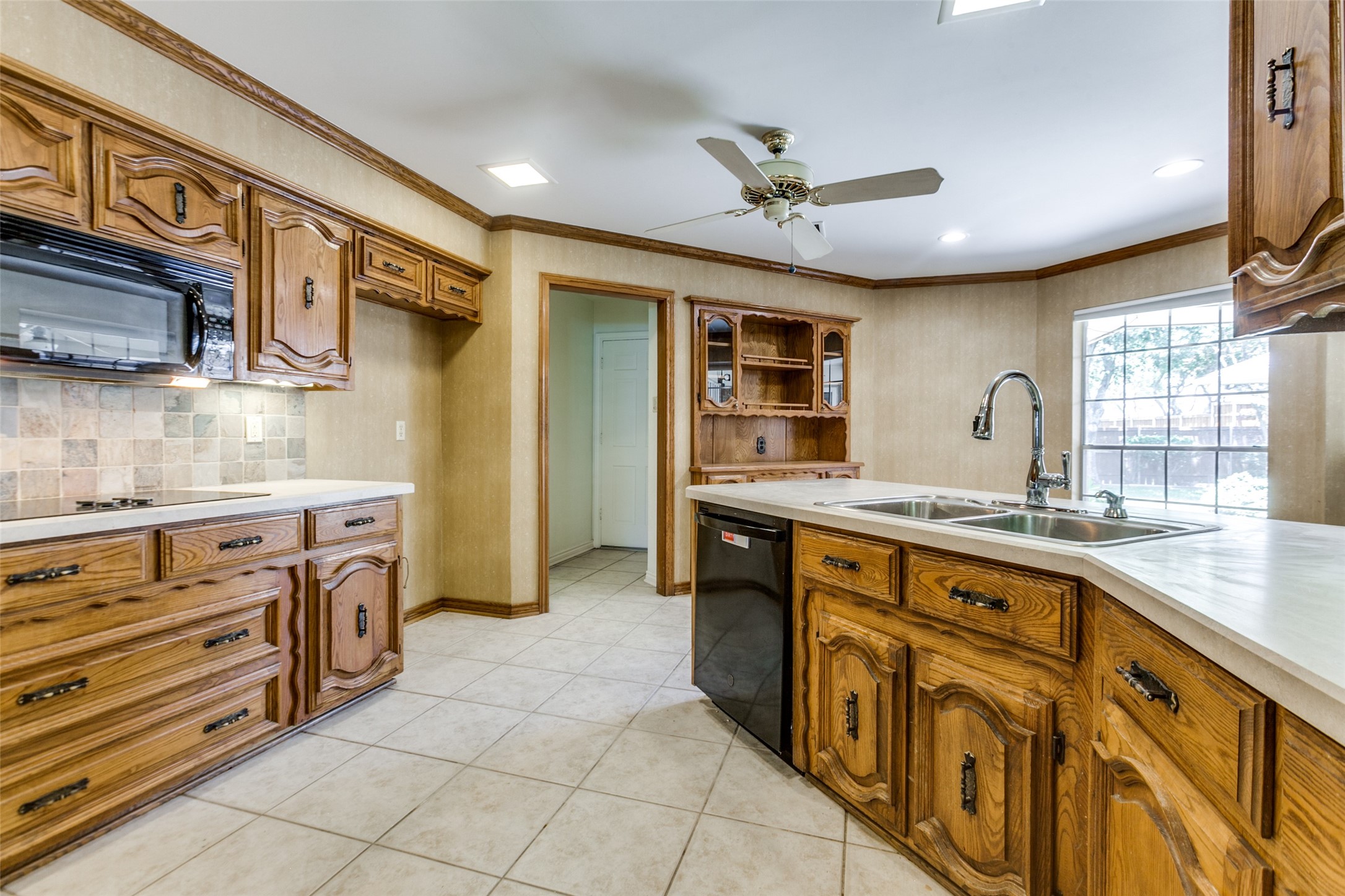 7109 Claybrook Drive Dallas TX 75231