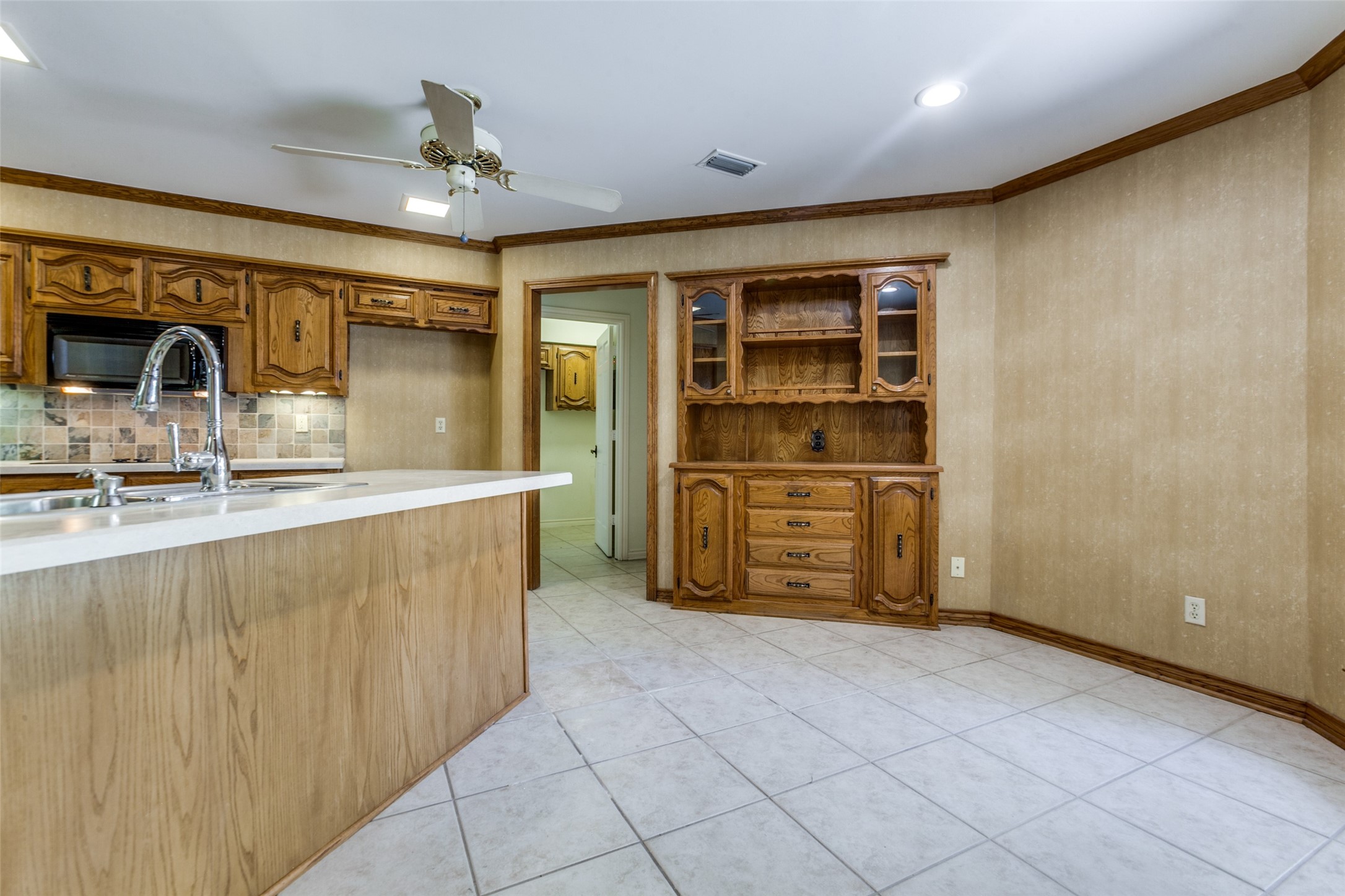7109 Claybrook Drive Dallas TX 75231
