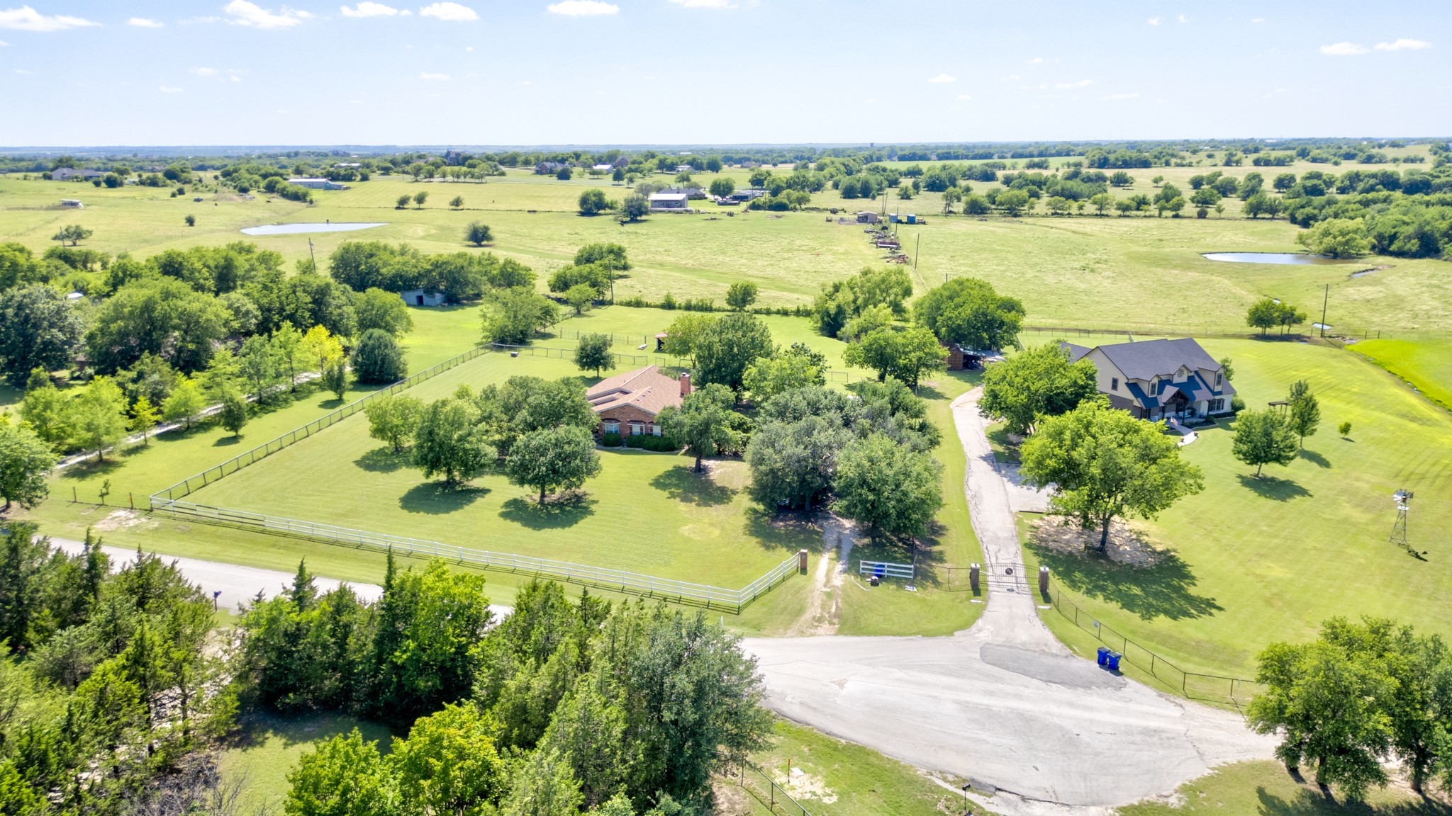 21921 Quail Run Road Sanger TX 76266