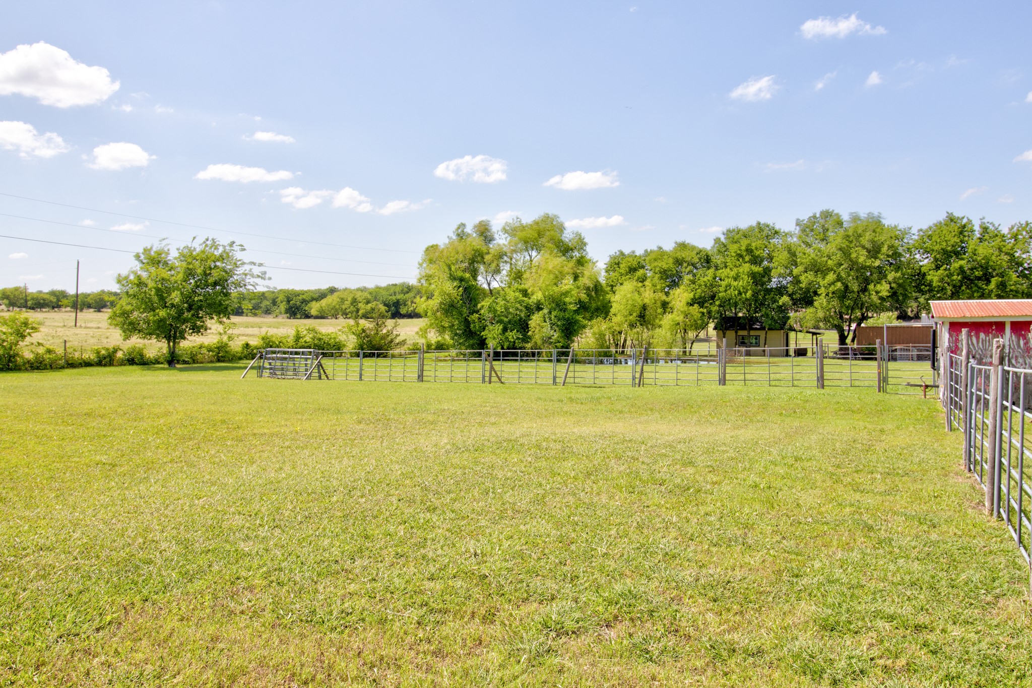 21921 Quail Run Road Sanger TX 76266