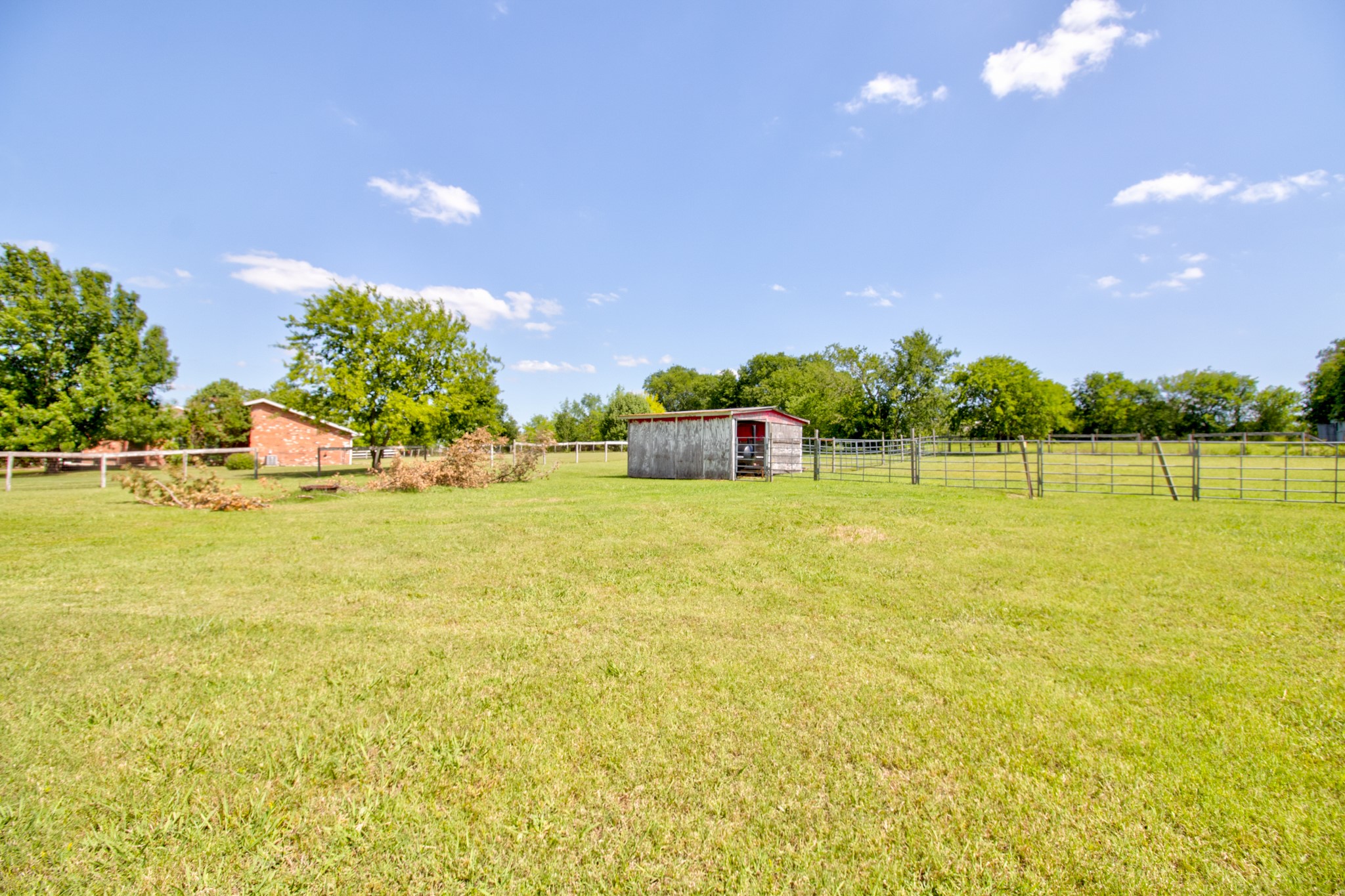 21921 Quail Run Road Sanger TX 76266