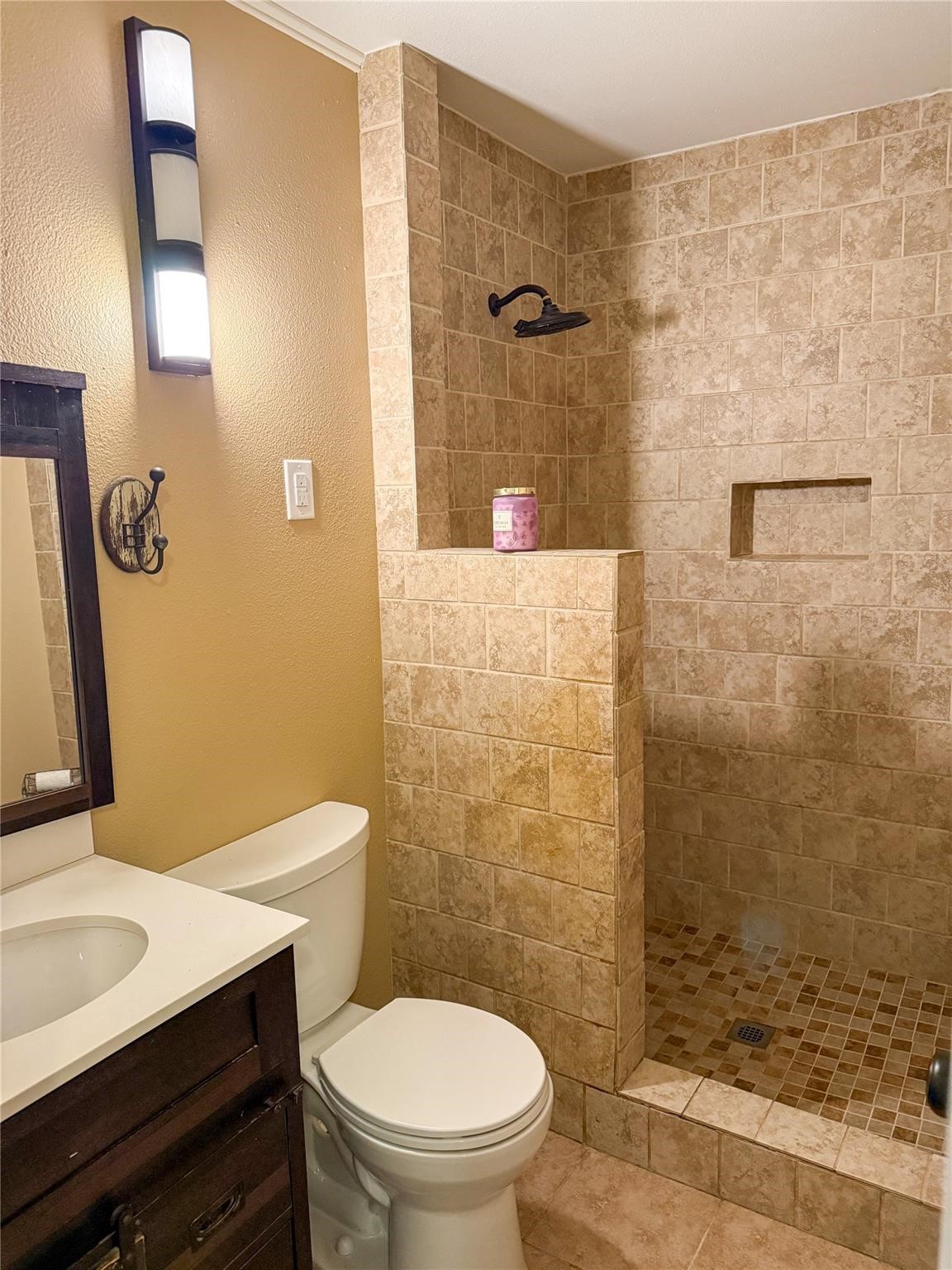 104 Dixon Street Cleburne TX 76033