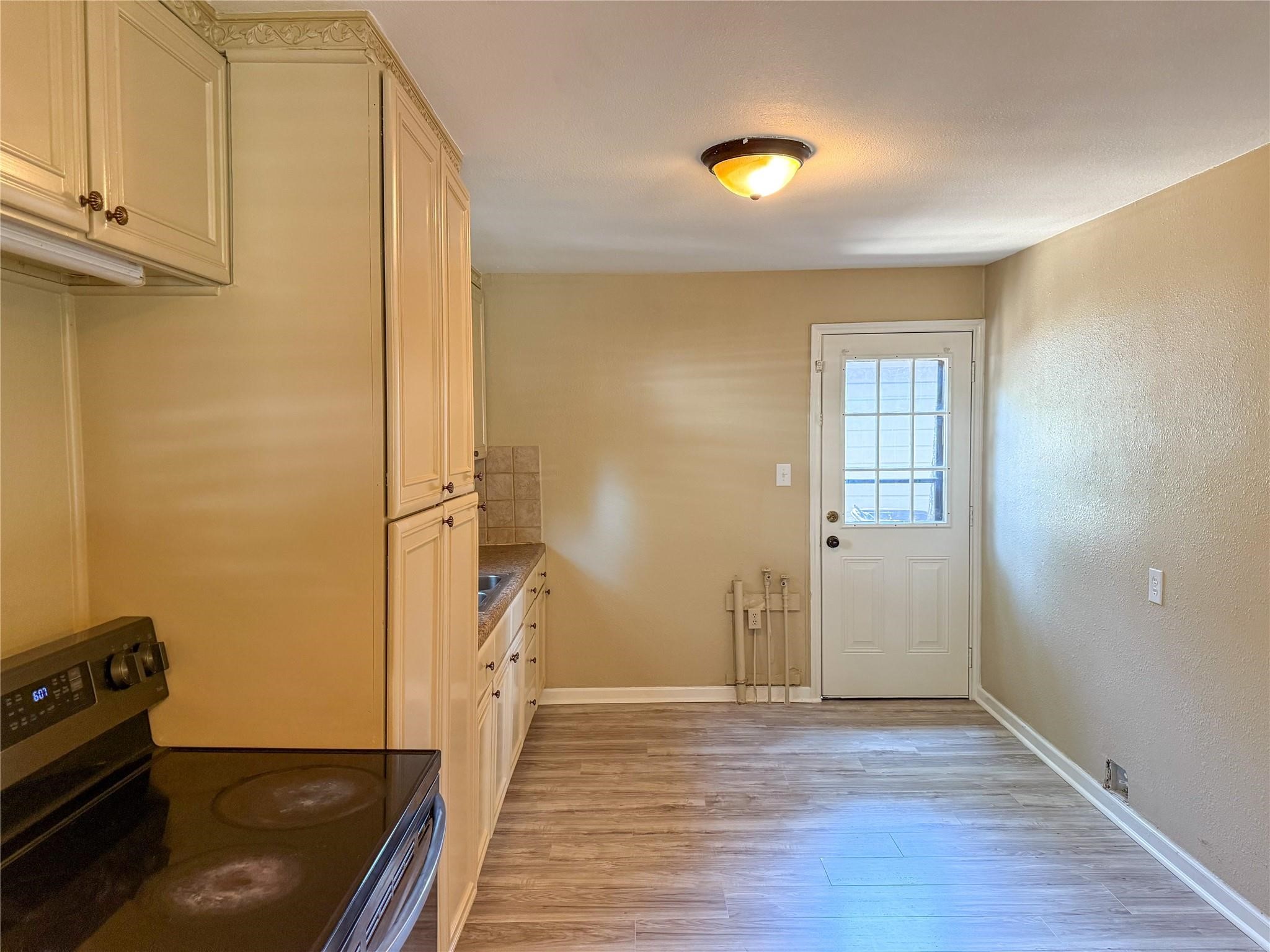 104 Dixon Street Cleburne TX 76033