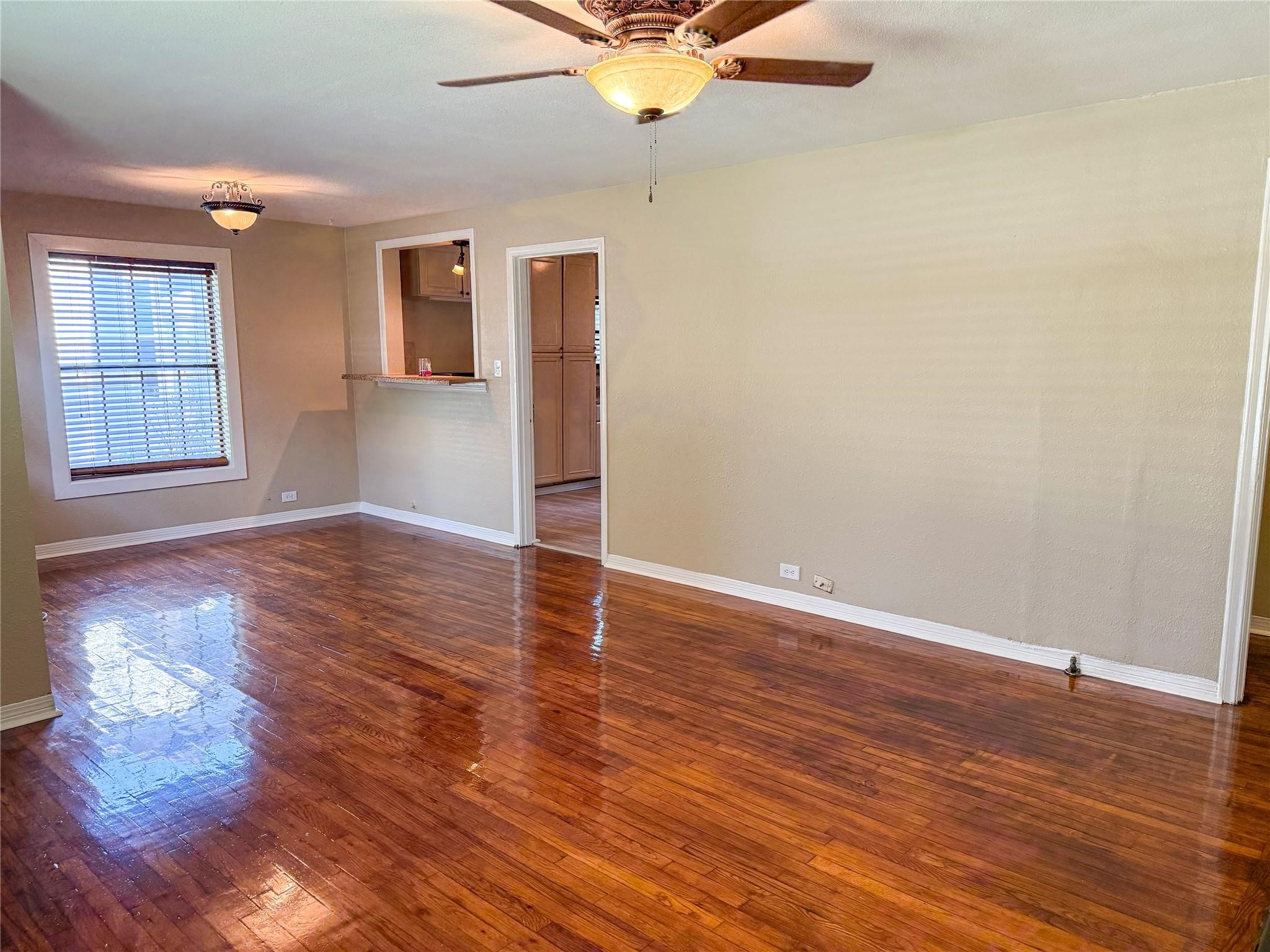 104 Dixon Street Cleburne TX 76033