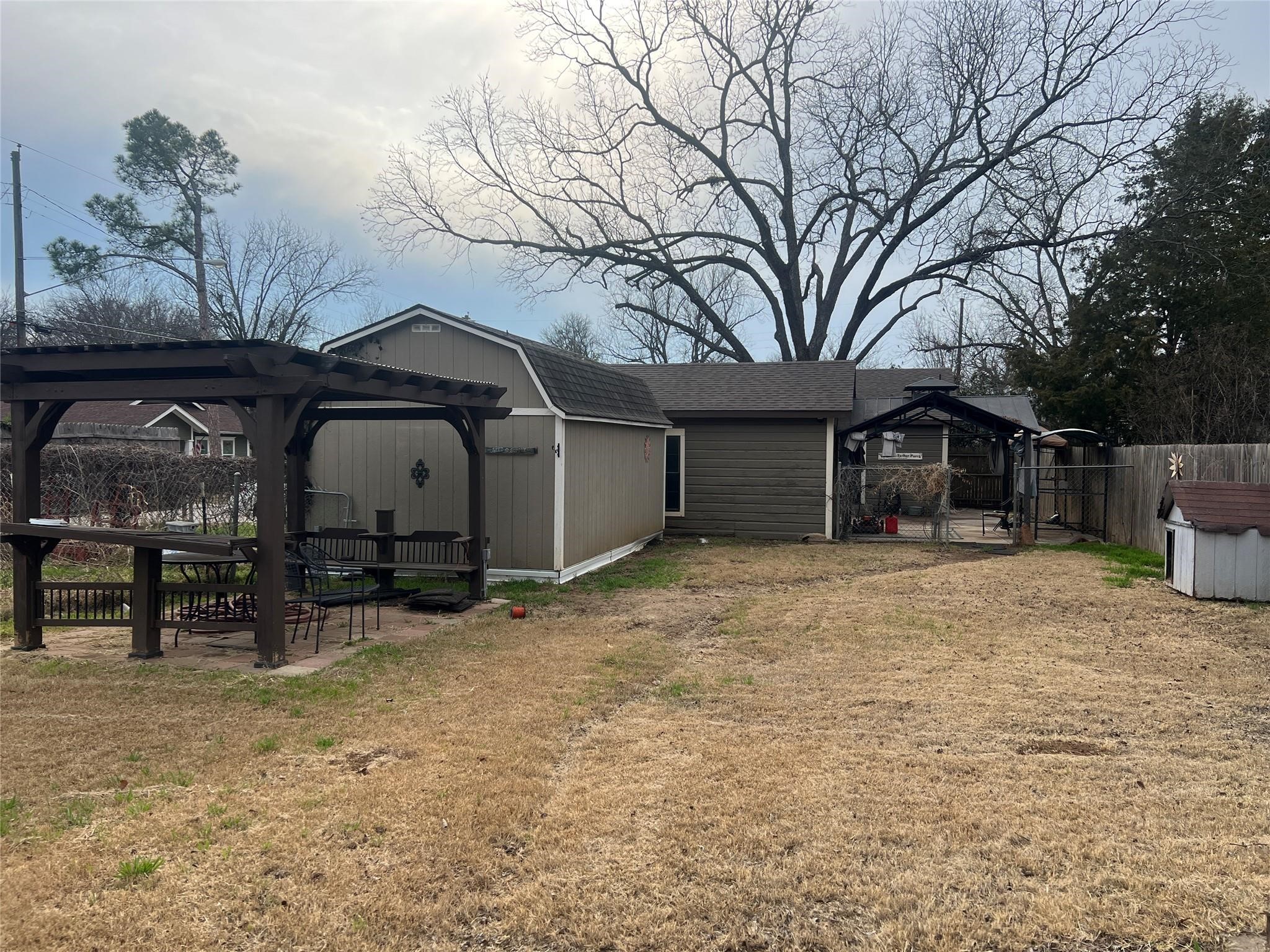 104 Dixon Street Cleburne TX 76033