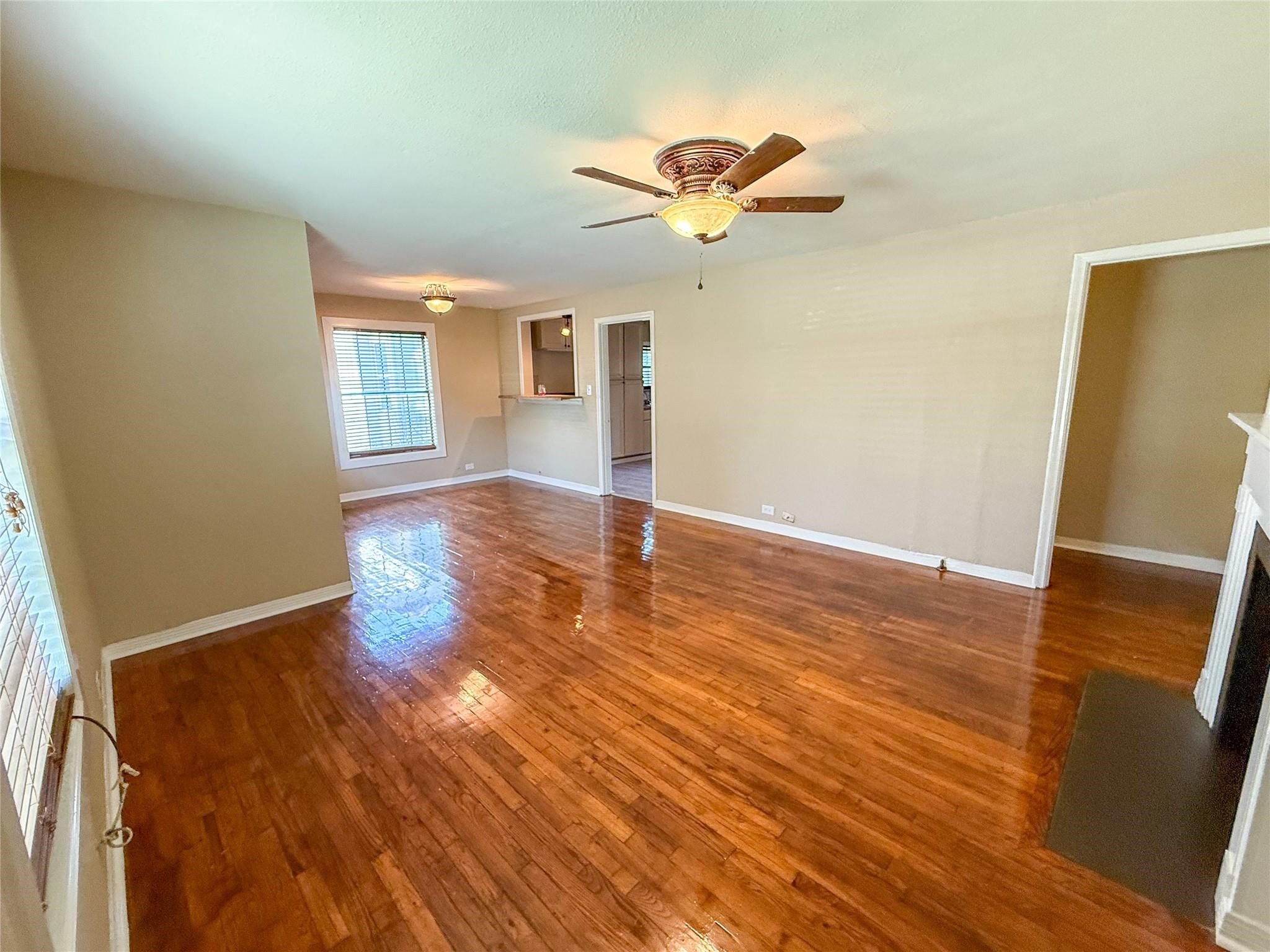 104 Dixon Street Cleburne TX 76033