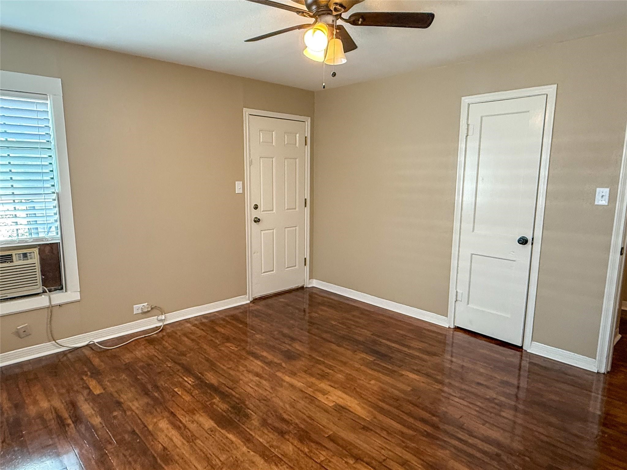 104 Dixon Street Cleburne TX 76033