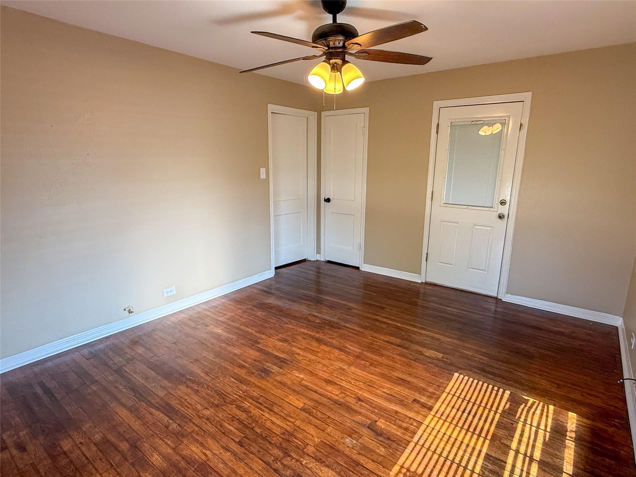 104 Dixon Street Cleburne TX 76033