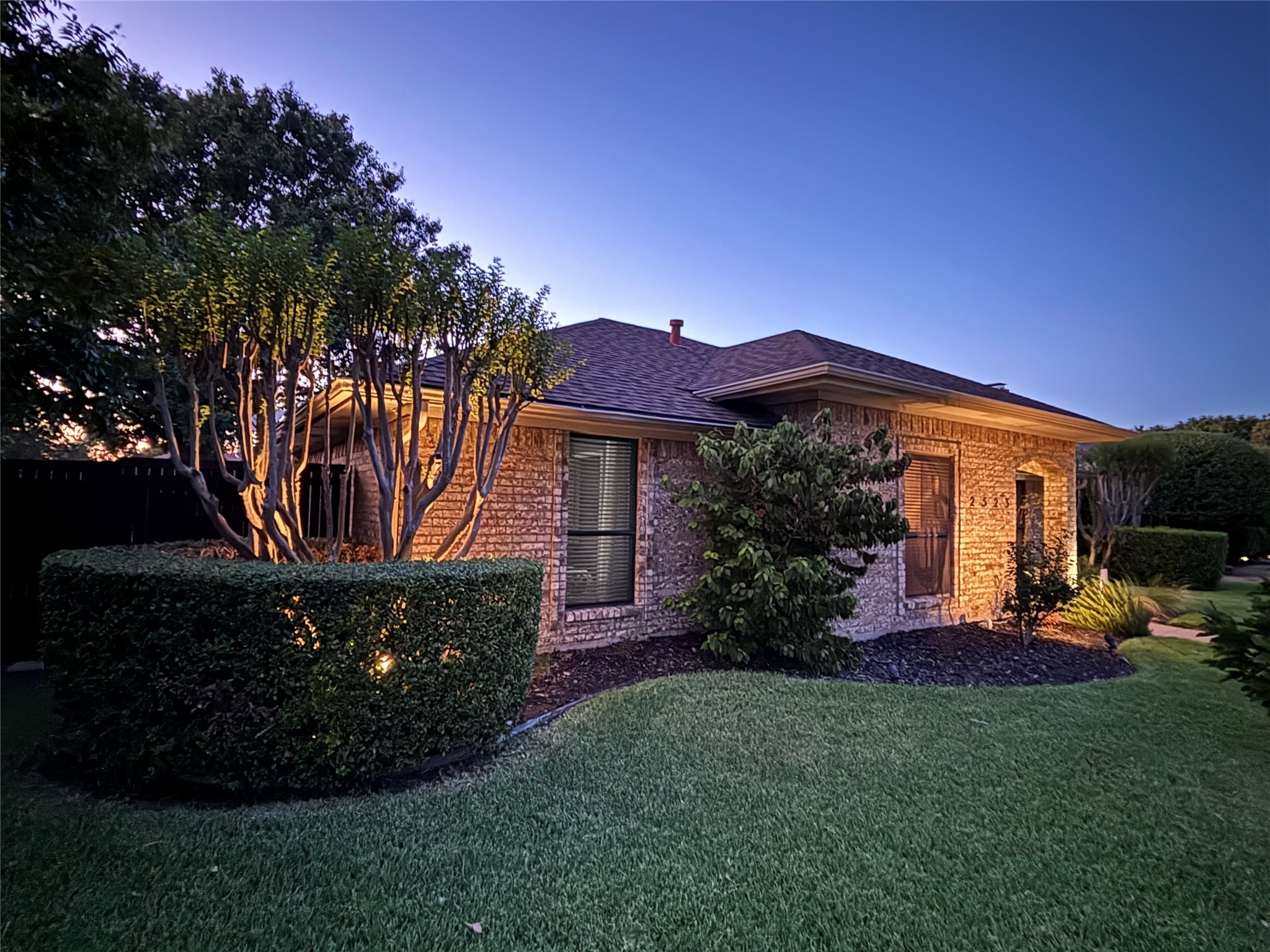 2523 Kingsridge Drive Dallas TX 75287