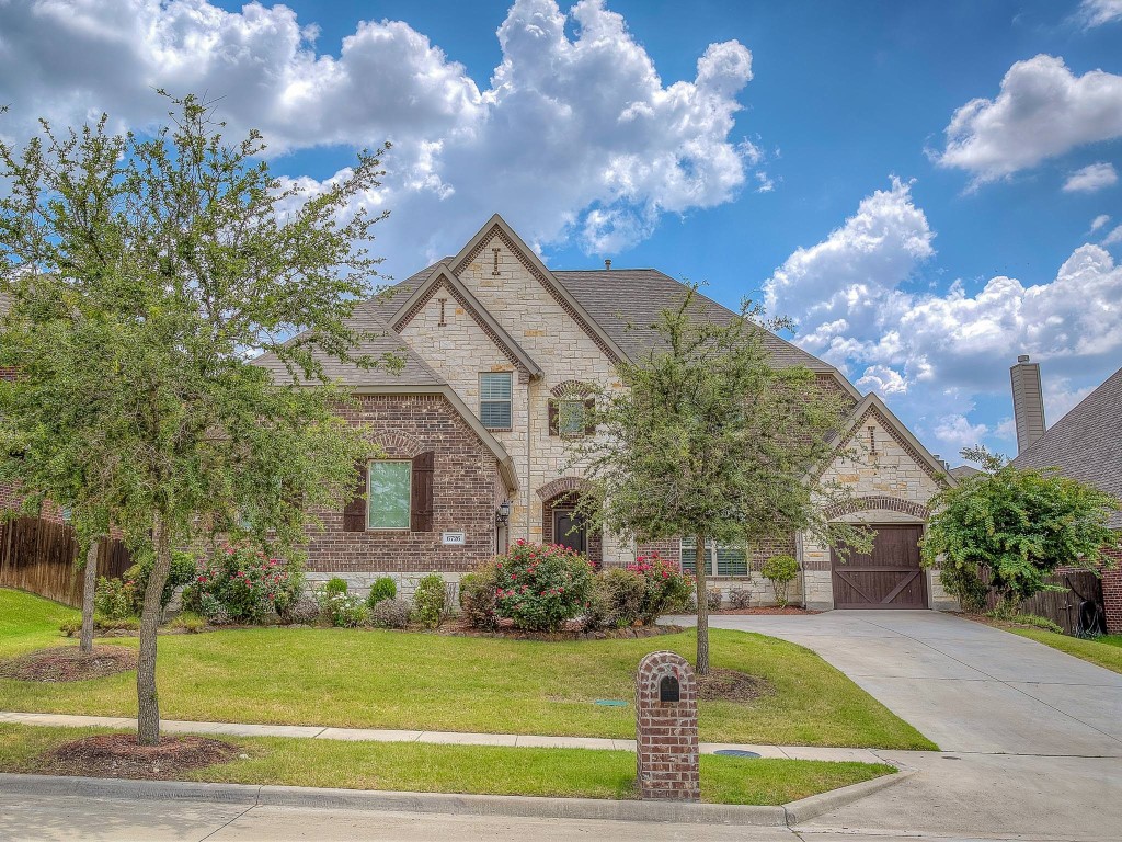 6726 Sunshade Lane Dallas TX 75236