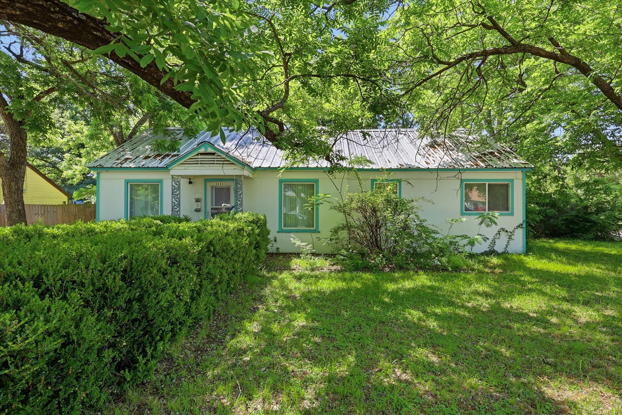 1111 Willow Street Grand Prairie TX 75050