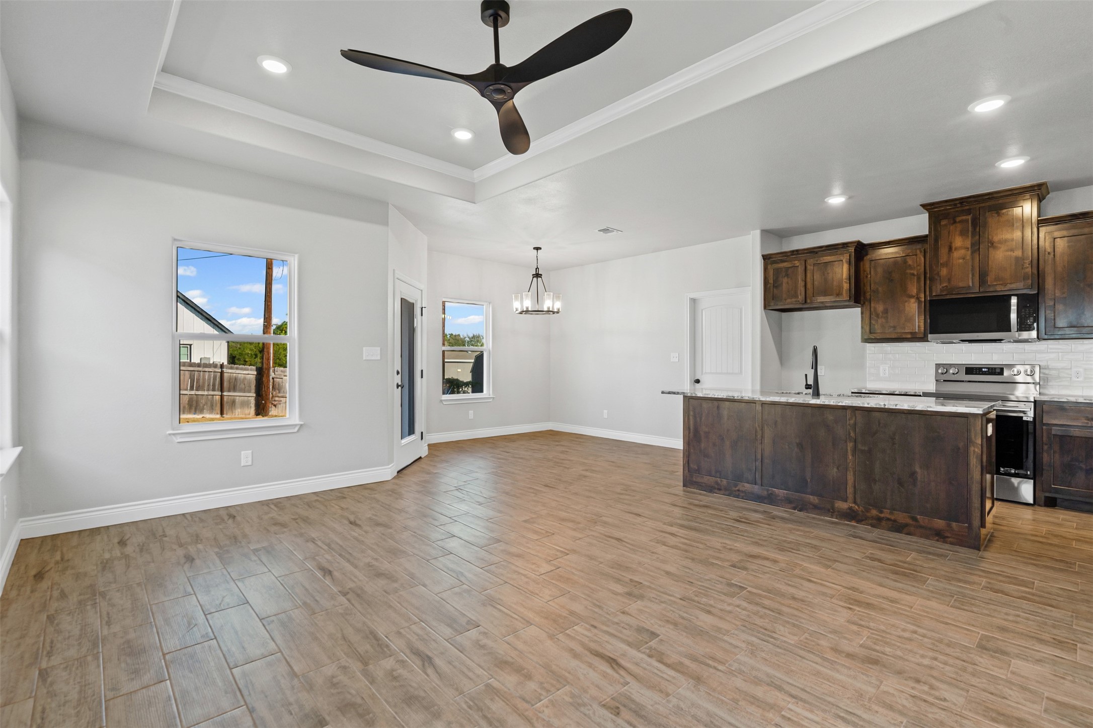 3400 Hilltop Road Granbury TX 76048