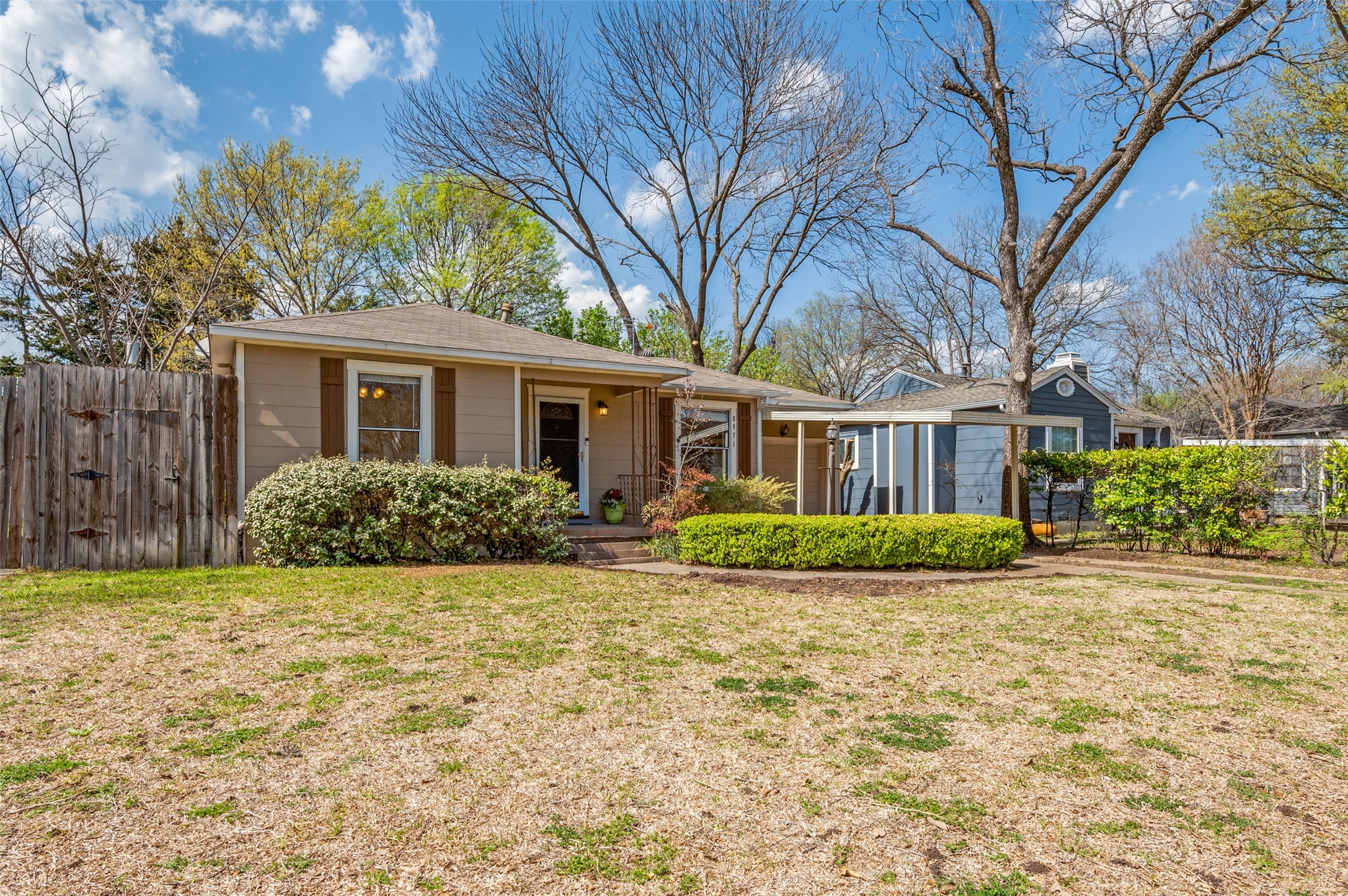 Dallas TX, 8931 San Fernando Way