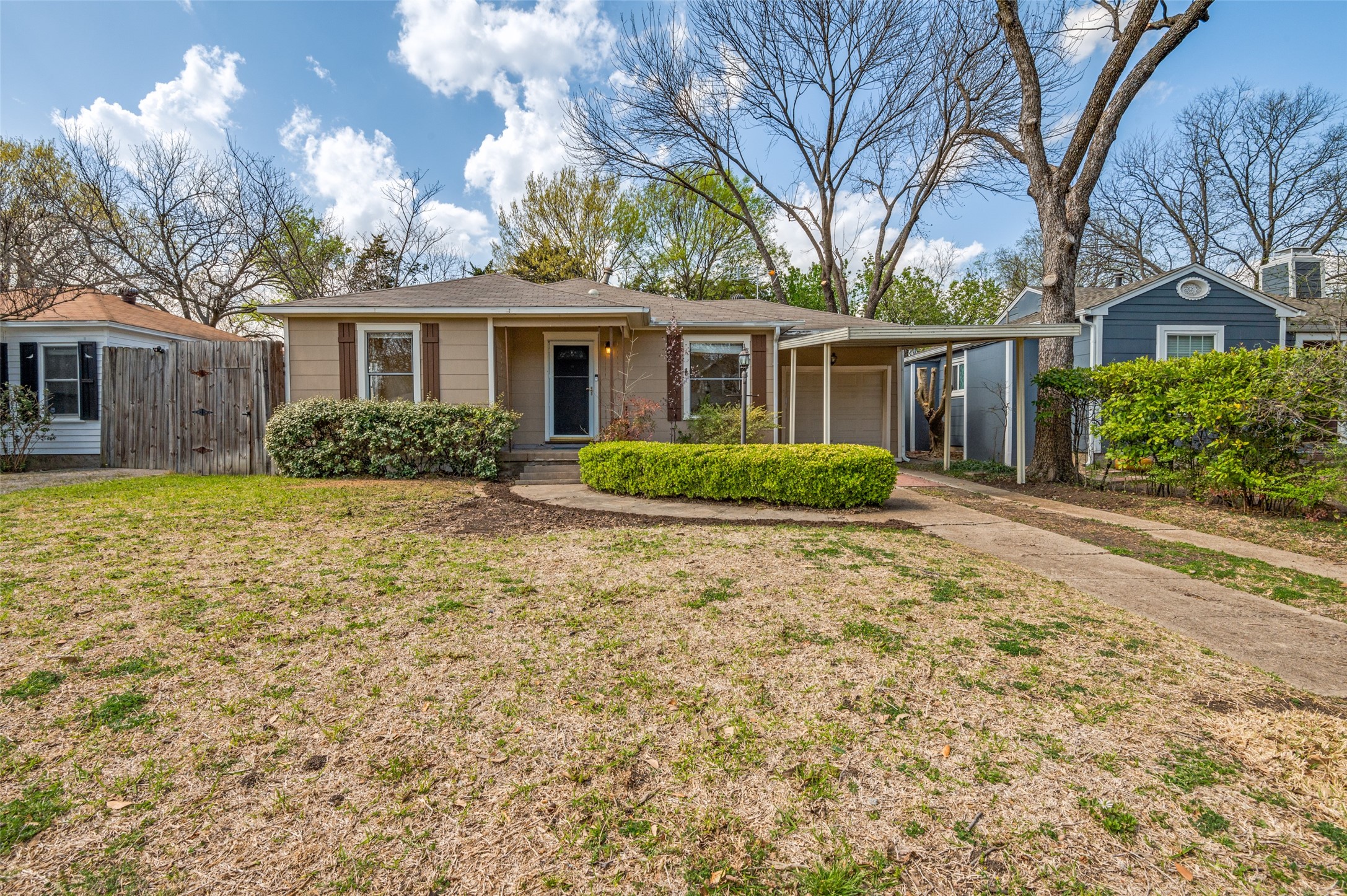 8931 San Fernando Way Dallas TX 75218
