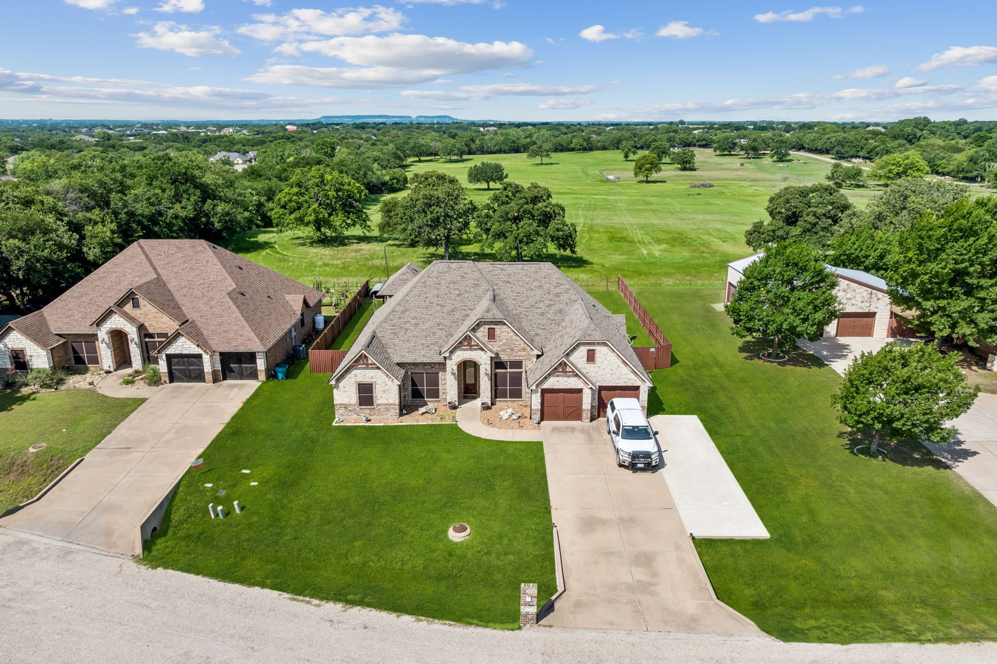 3000 Elkton Drive Granbury TX 76049