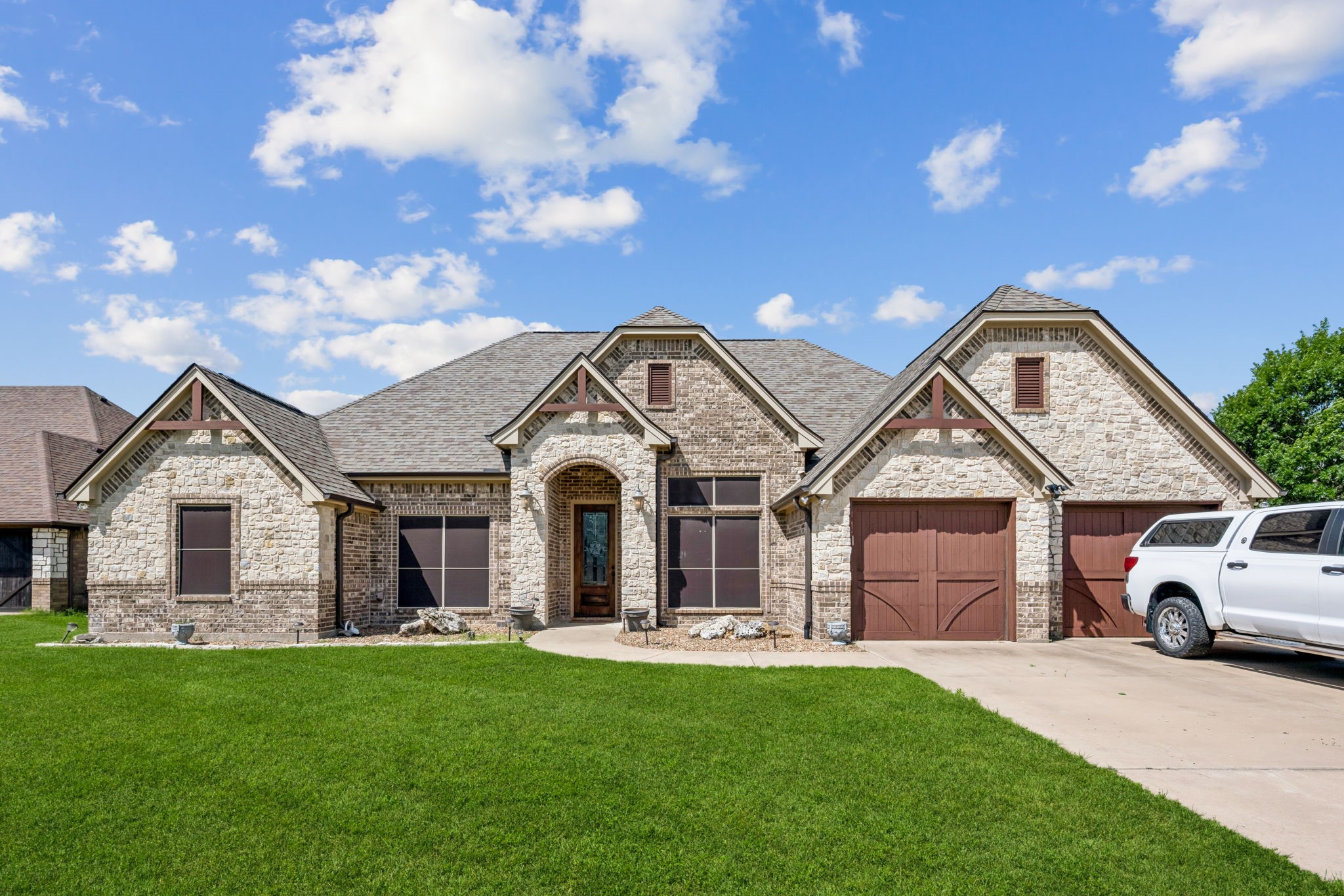 3000 Elkton Drive Granbury TX 76049